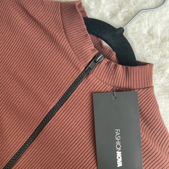 Brooklyn Snatched Mini Dress 🤎 Chestnut! 🤎 FASHION NOVA - Picture 2 of 16